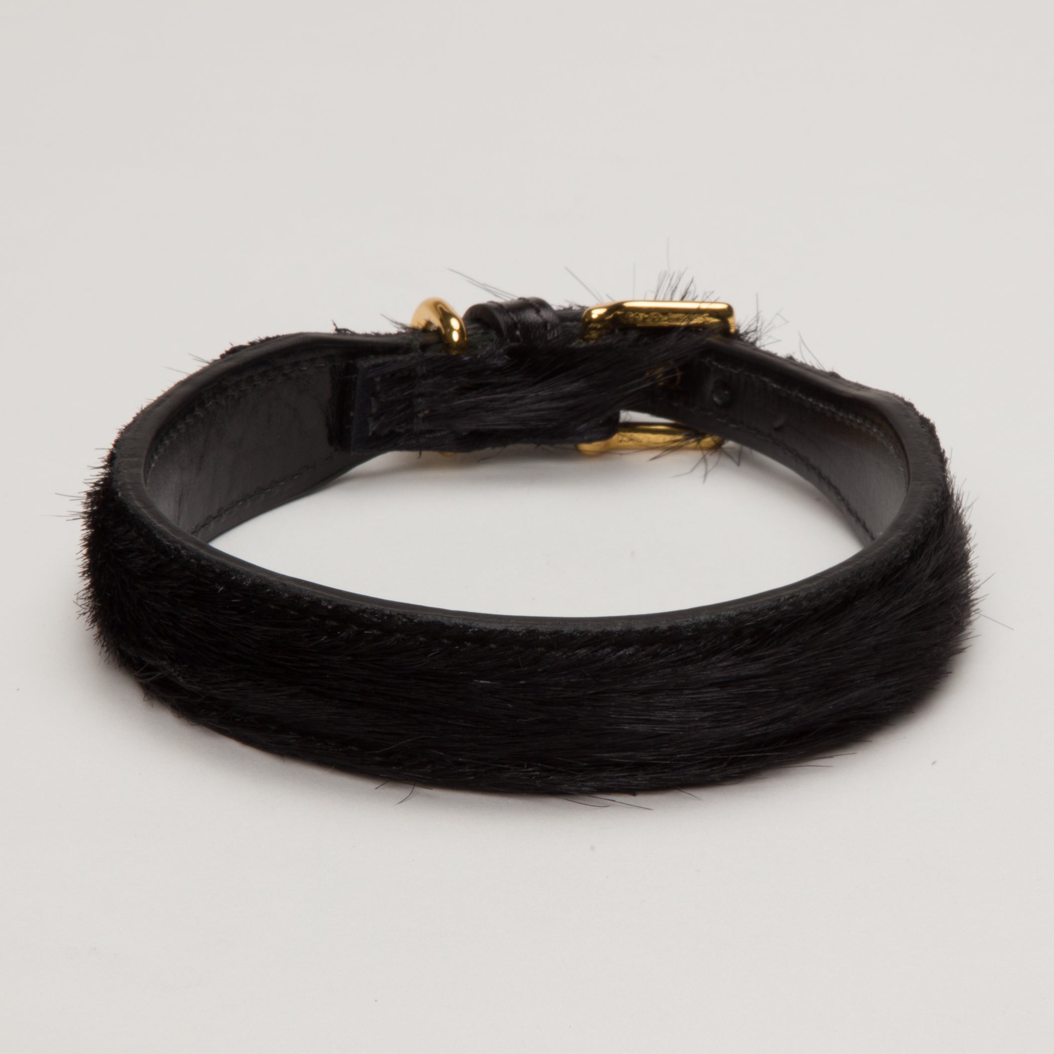 Luxury Black SpringBok Collar for Medium Dogs – SpringBok Leather Collar